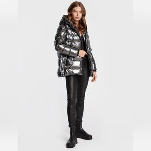 NWT DKNY Glossy Gunmetal Puffer Coat Sz. M